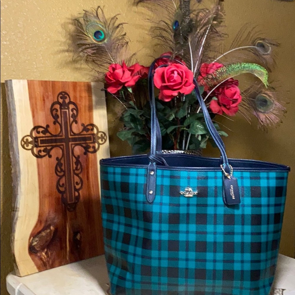 Coach reversible City Tote!